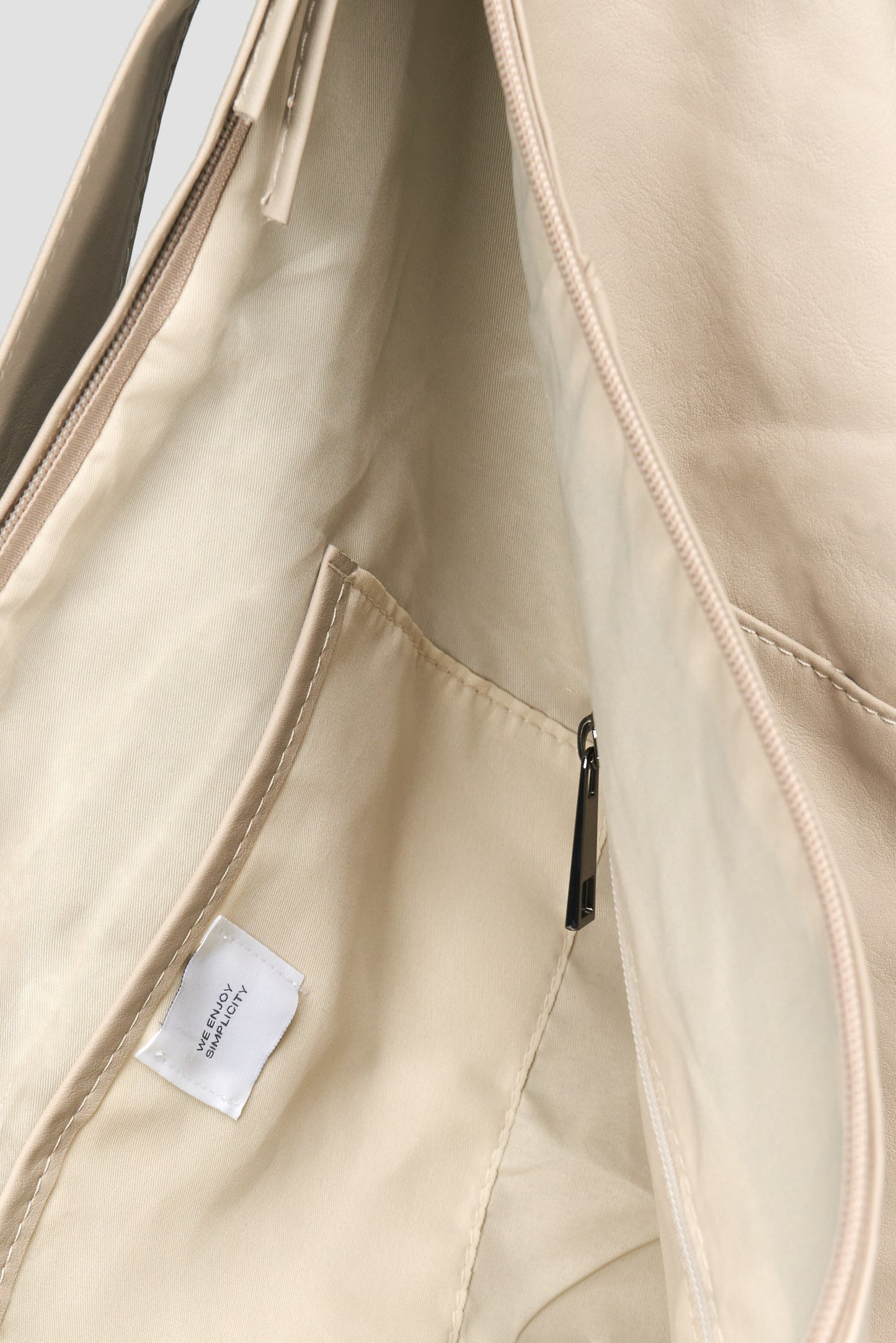 Croissant Leather Crossbody Bag (Off White)