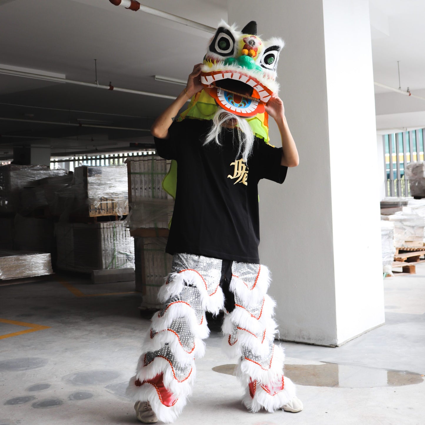 CNY24 DRAGON EMBOSSED BLACK TEE