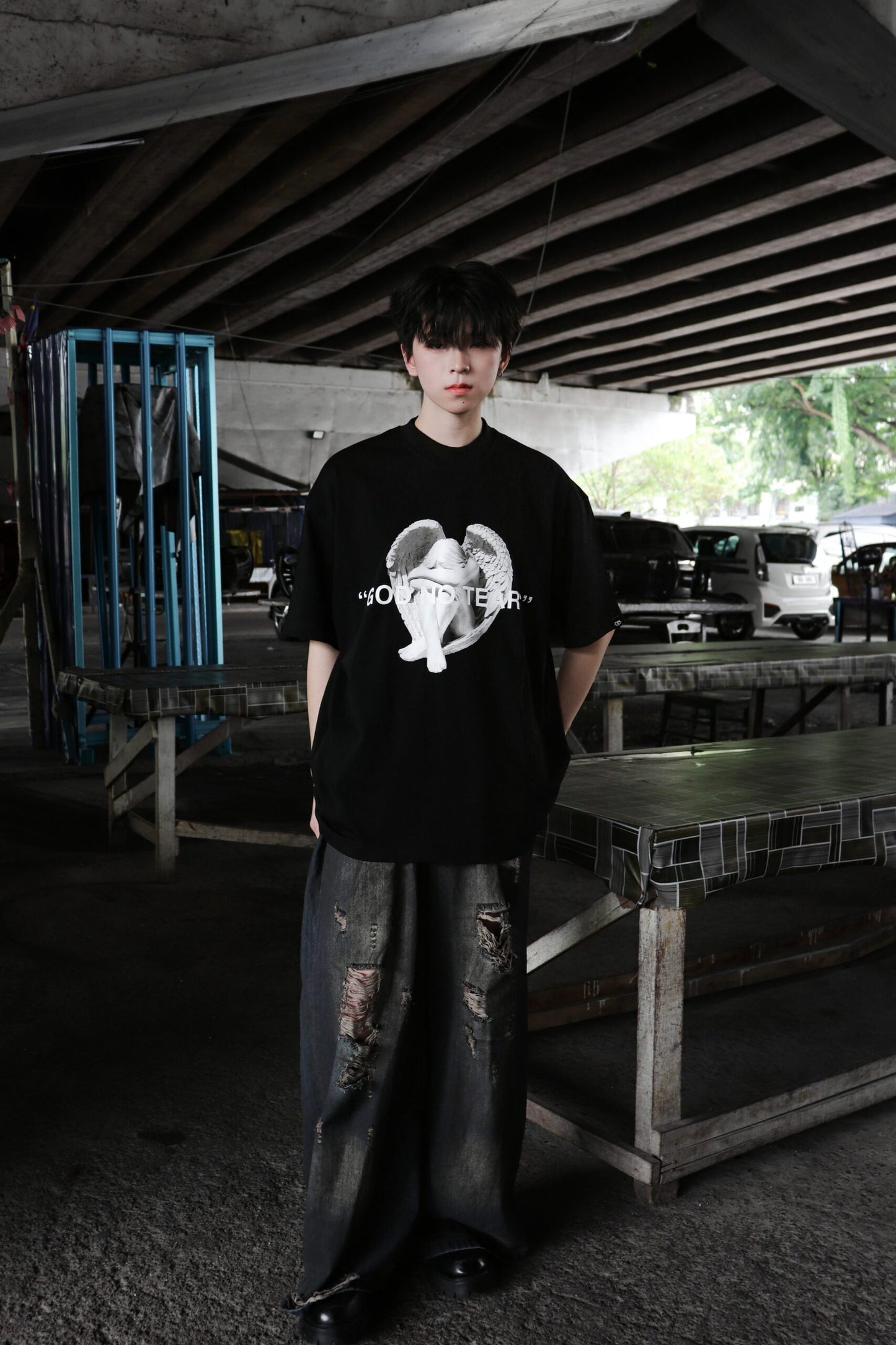GOD NO TEARS BLACK TEE