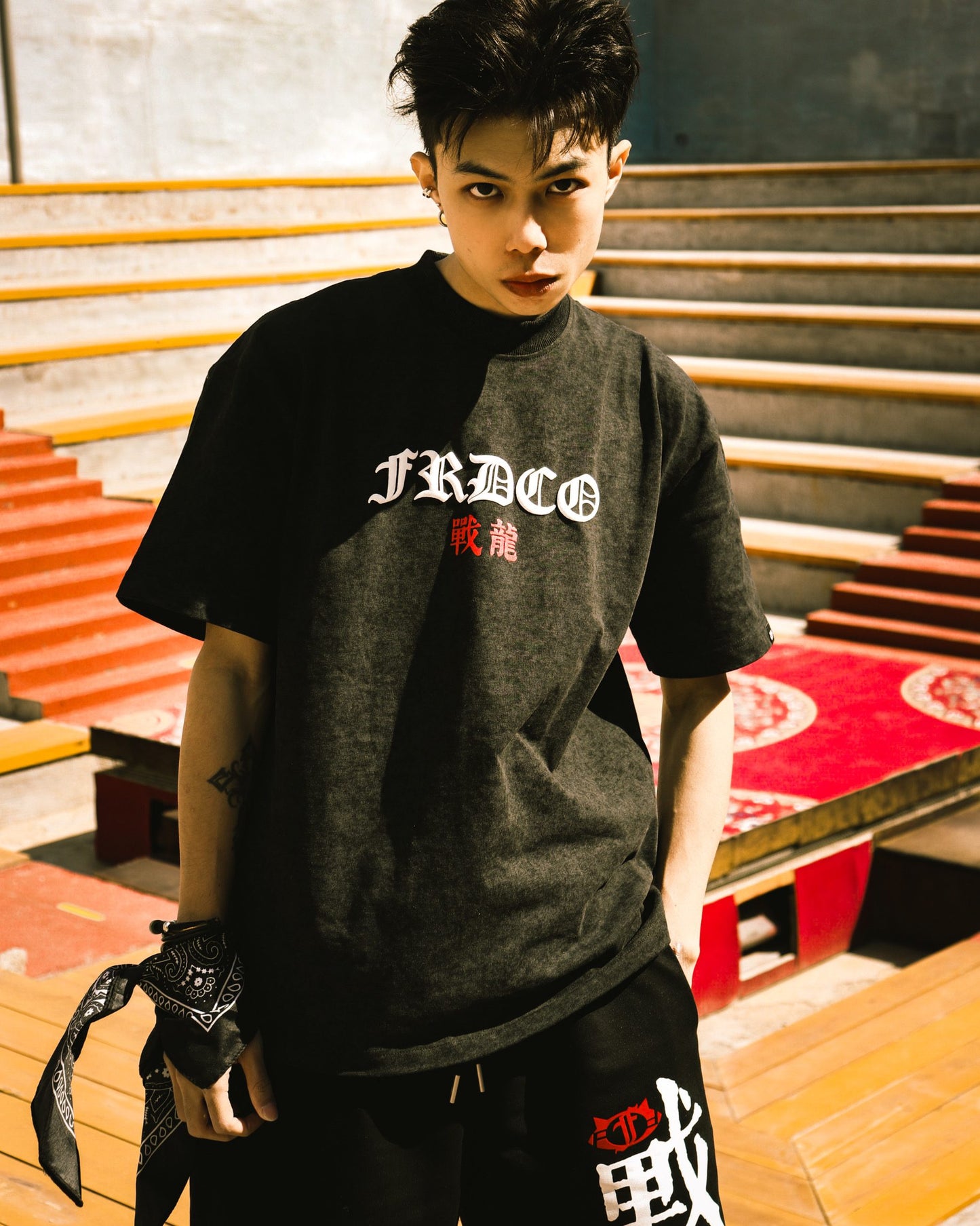 BATTLE DRAGON WASHED BLACK TEE