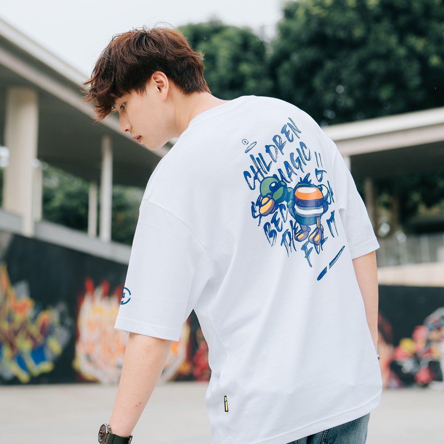 Balloon Duck Oversized Tee - White