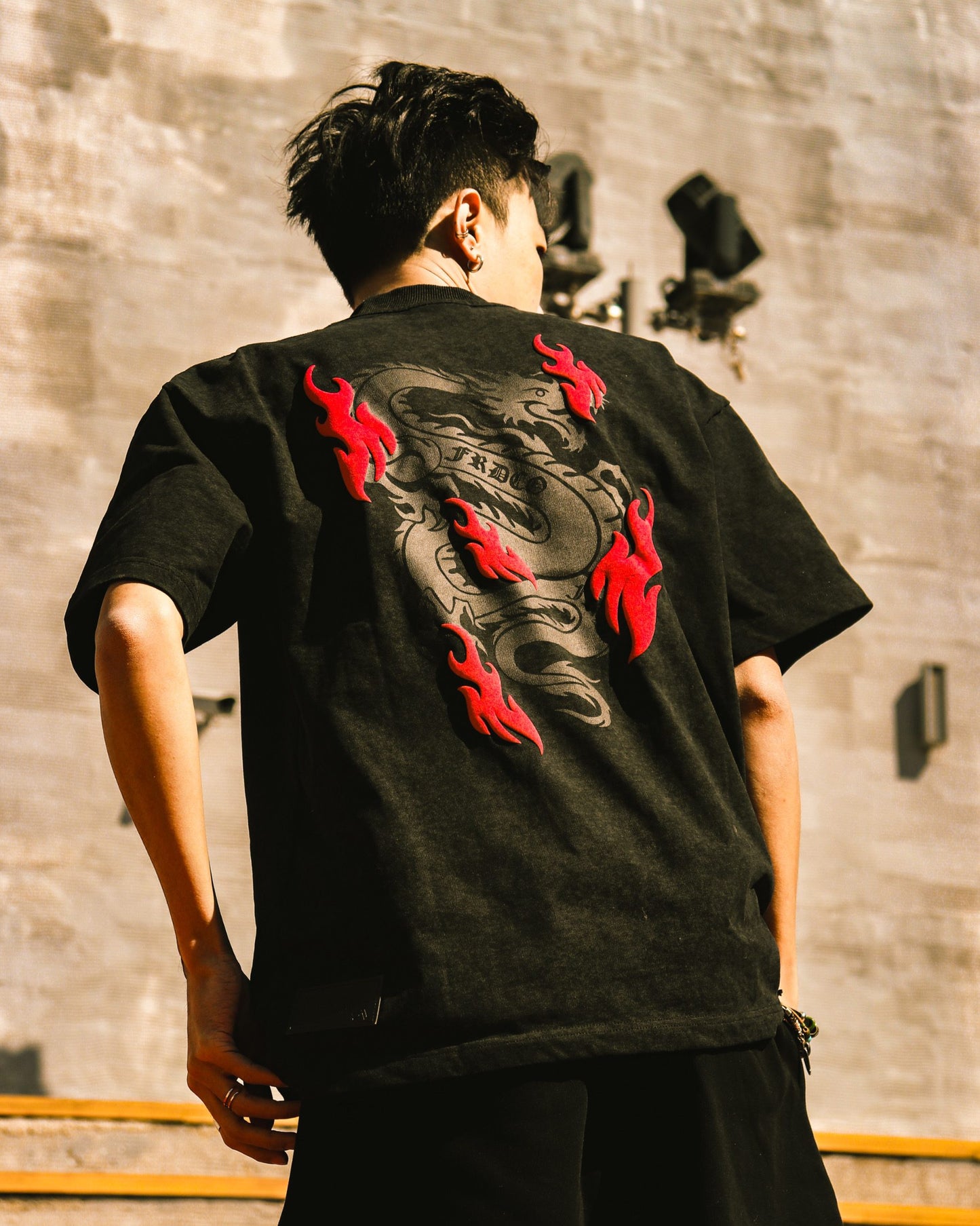 BATTLE DRAGON WASHED BLACK TEE