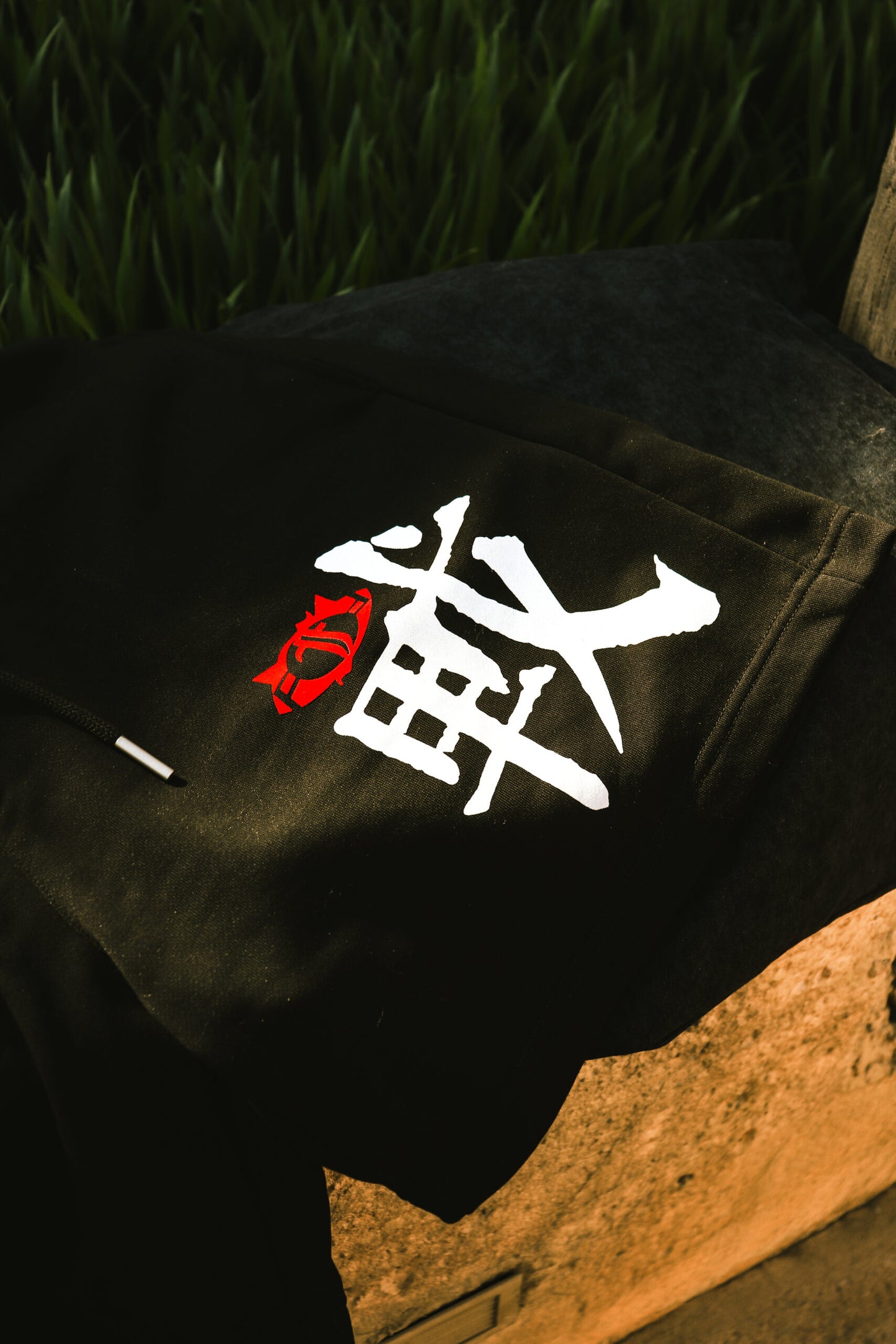 WARRIOR LOGO BLACK PANTS