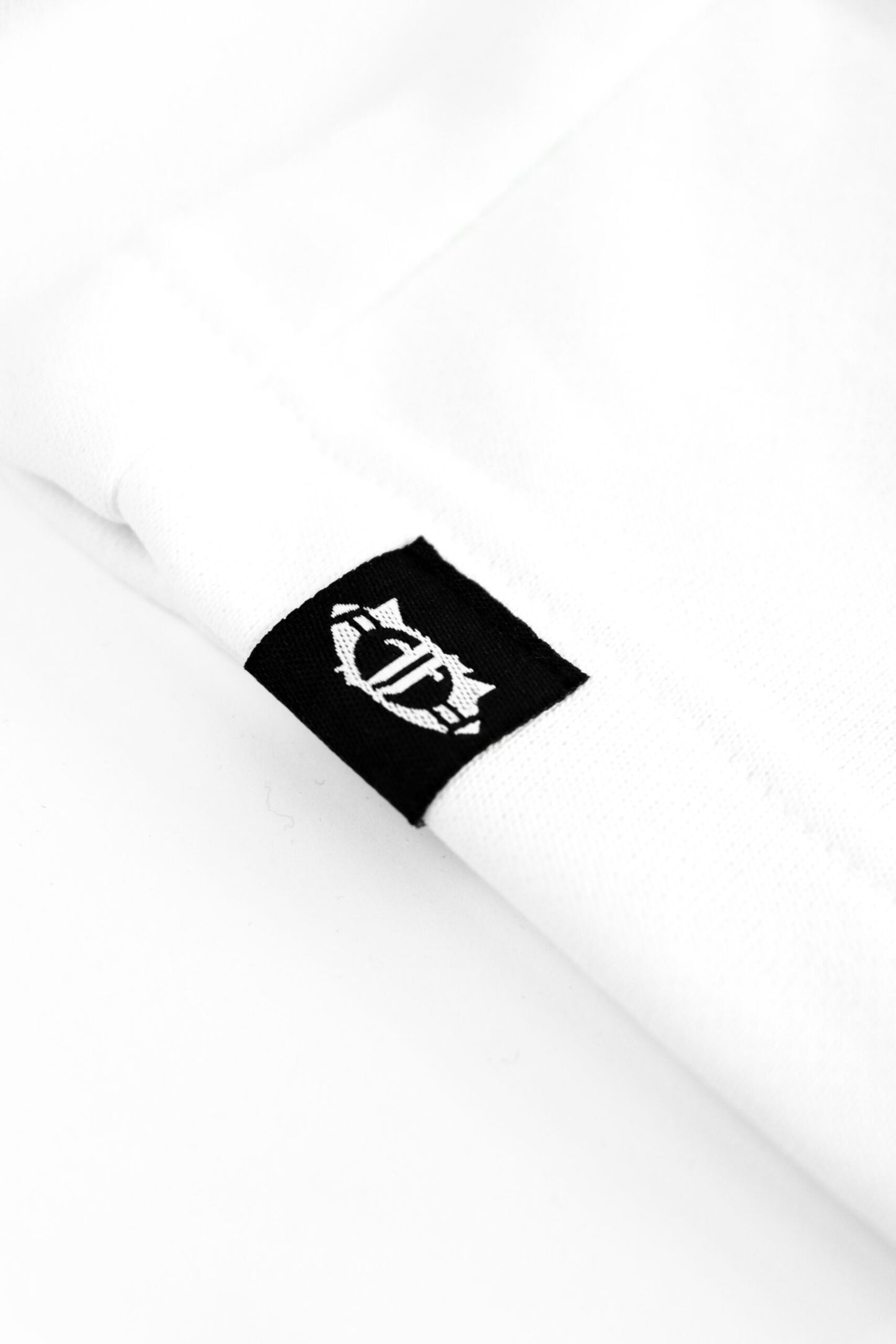 WARRIOR LOGO WHITE PANTS