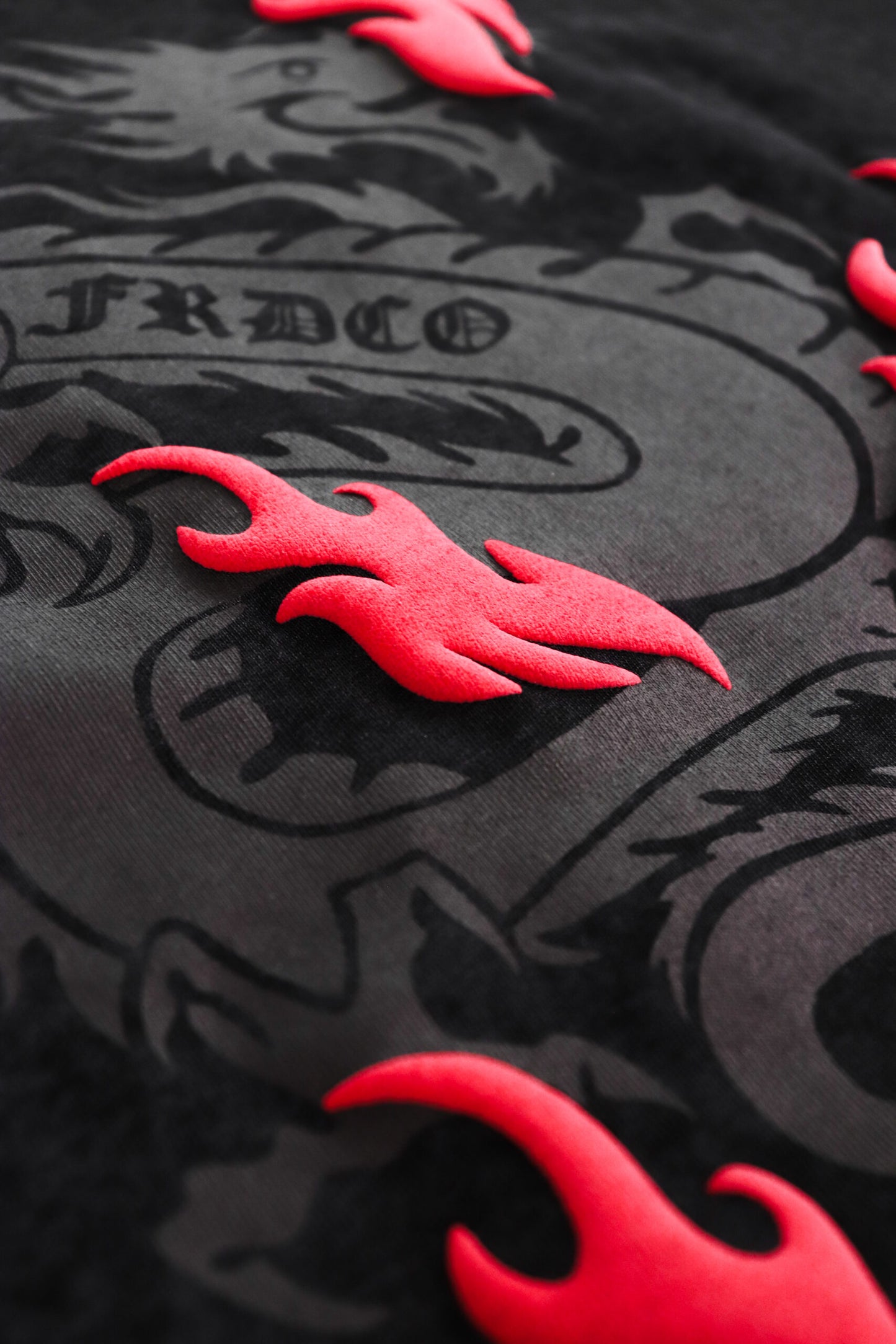BATTLE DRAGON WASHED BLACK TEE