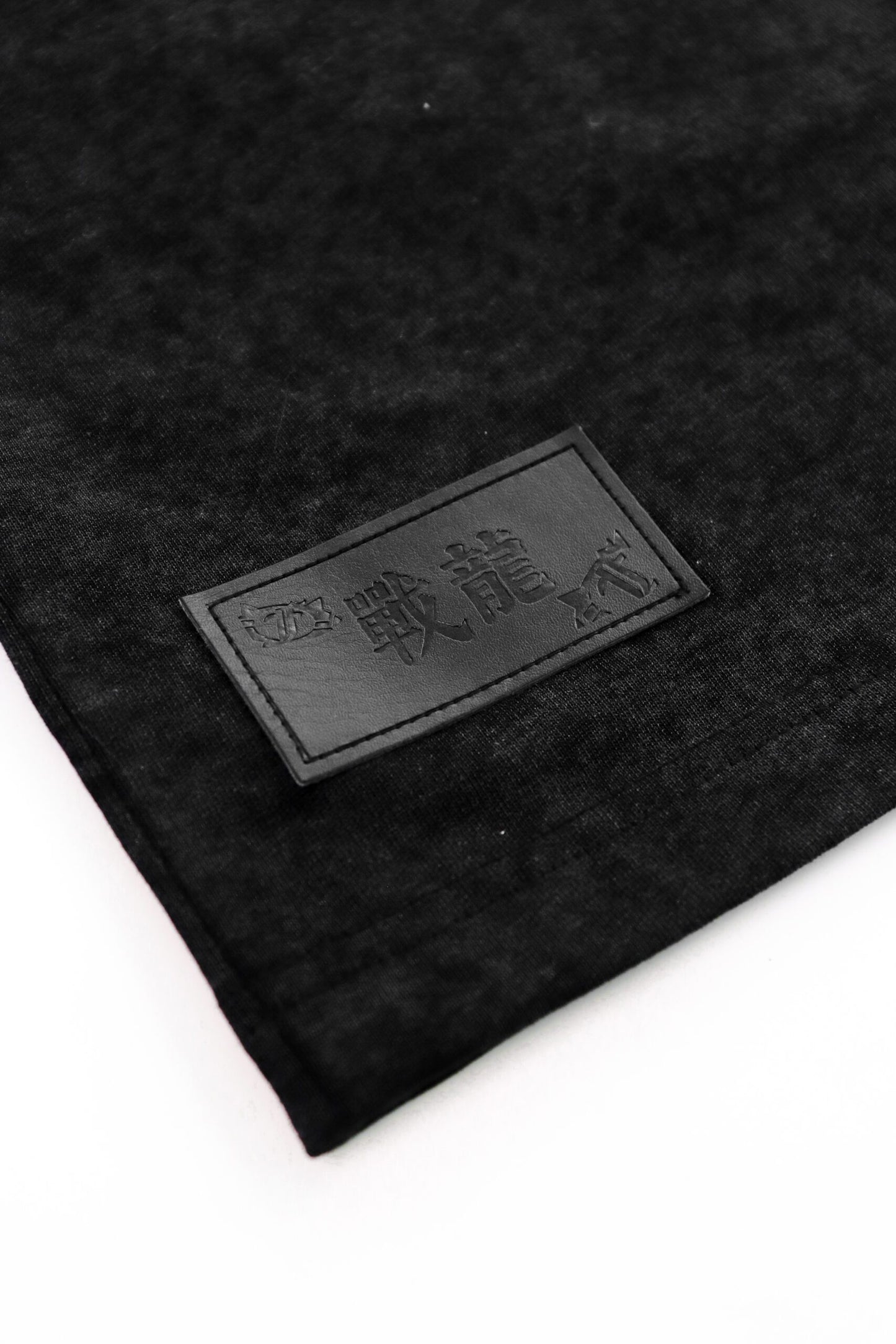 BATTLE DRAGON WASHED BLACK TEE