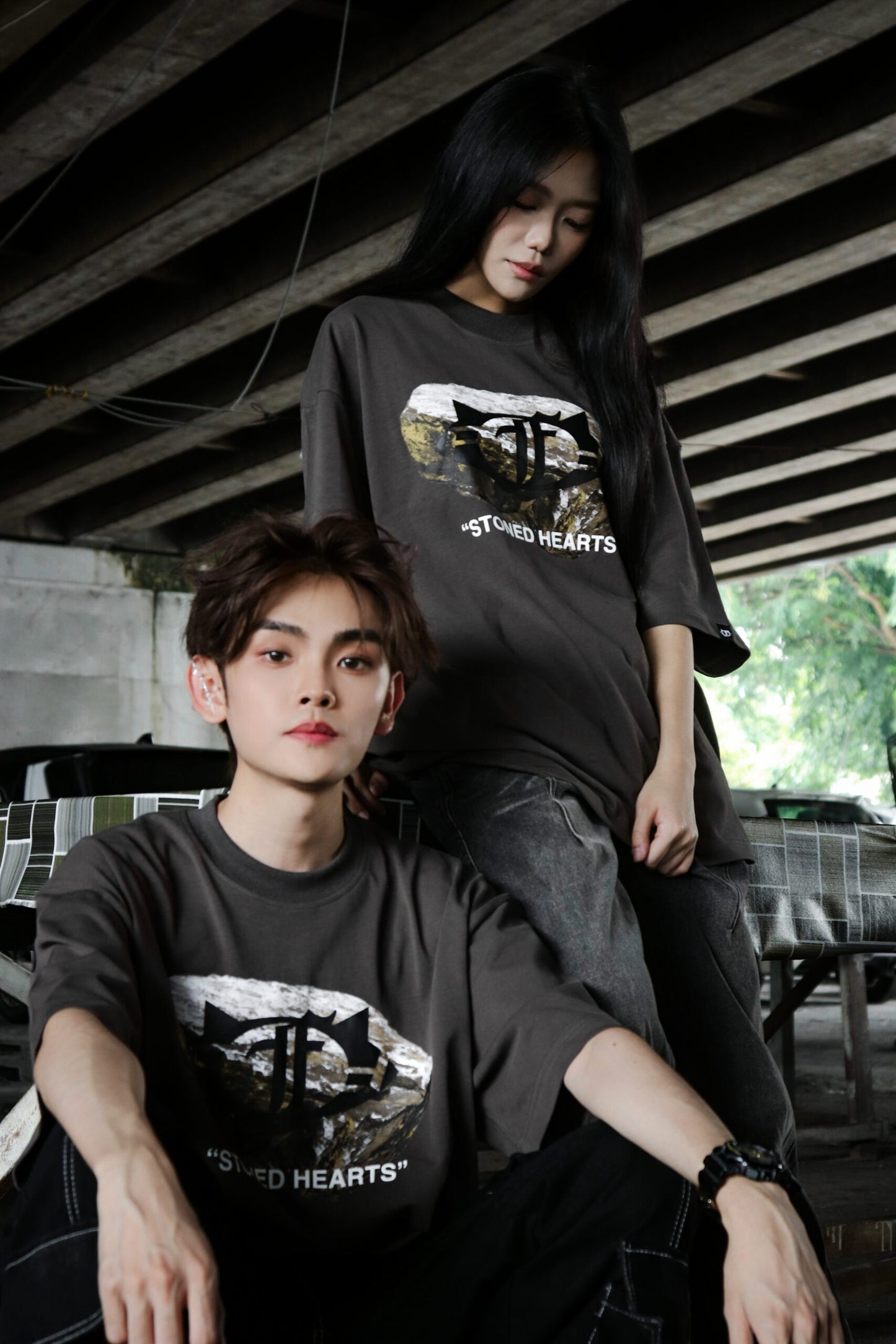 STONED HEARTS GREY TEE