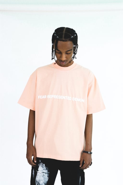 SS24 EMBOSSED LOGO PEACH TEE