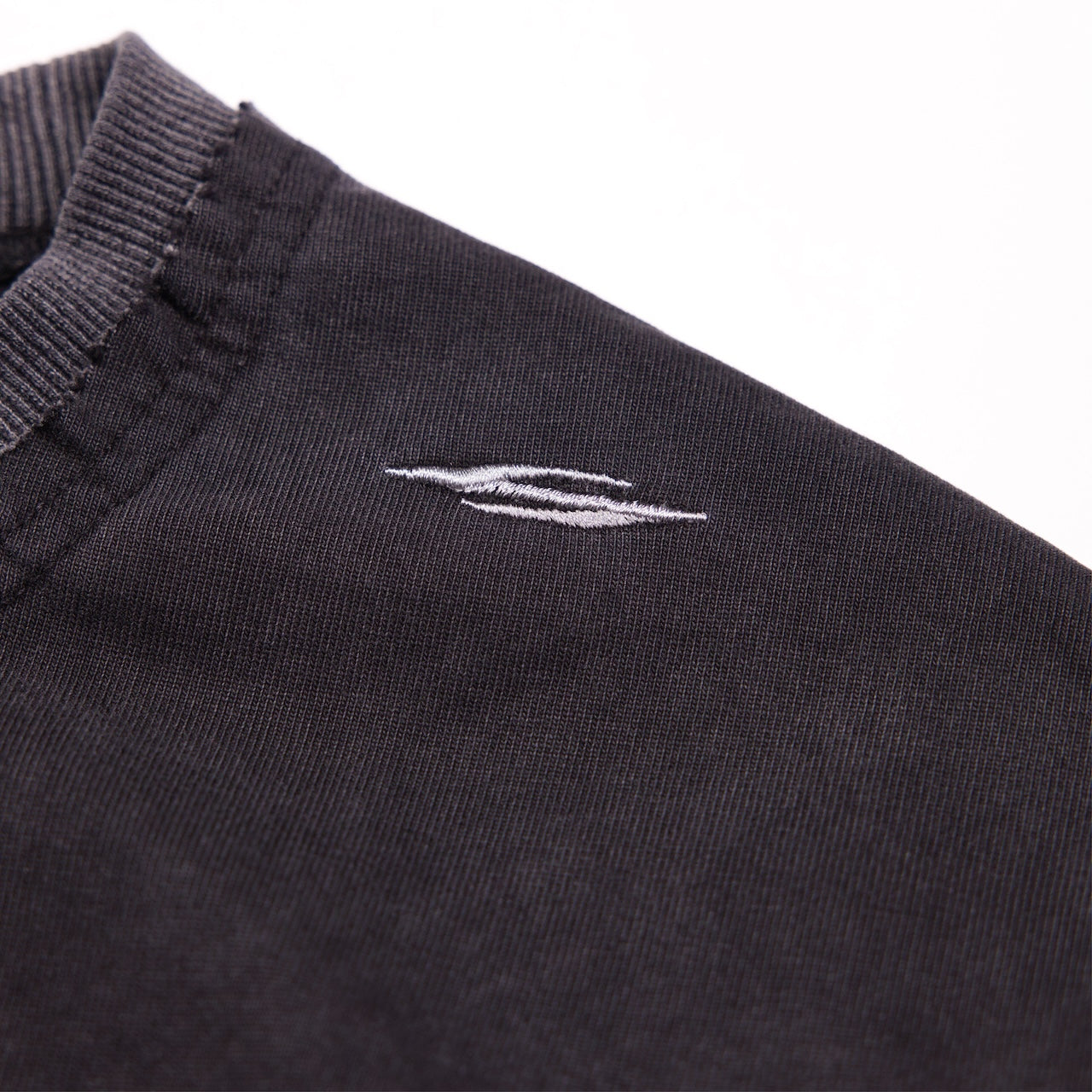 Synapse Info Tee Black