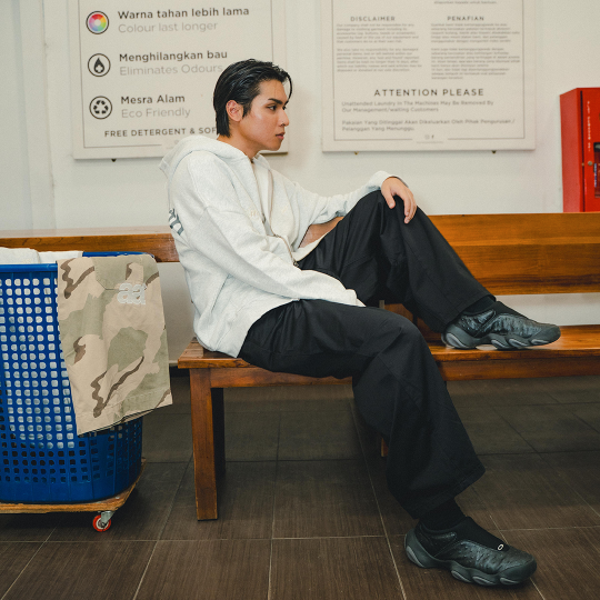 A.A Black Baggy Pants