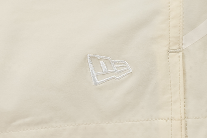 NEW ERA SHORTS NE BASIC CALLI BK CHROME WHITE