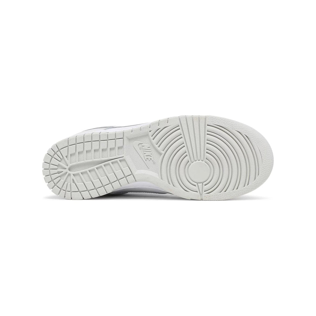 Nike Dunk Low Photon Dust (W)
