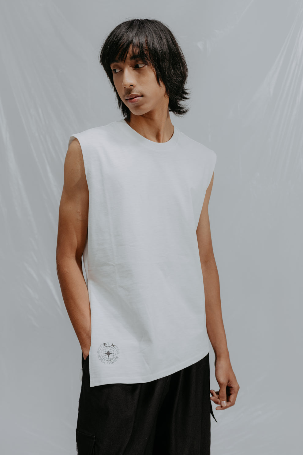 Space Singlet White