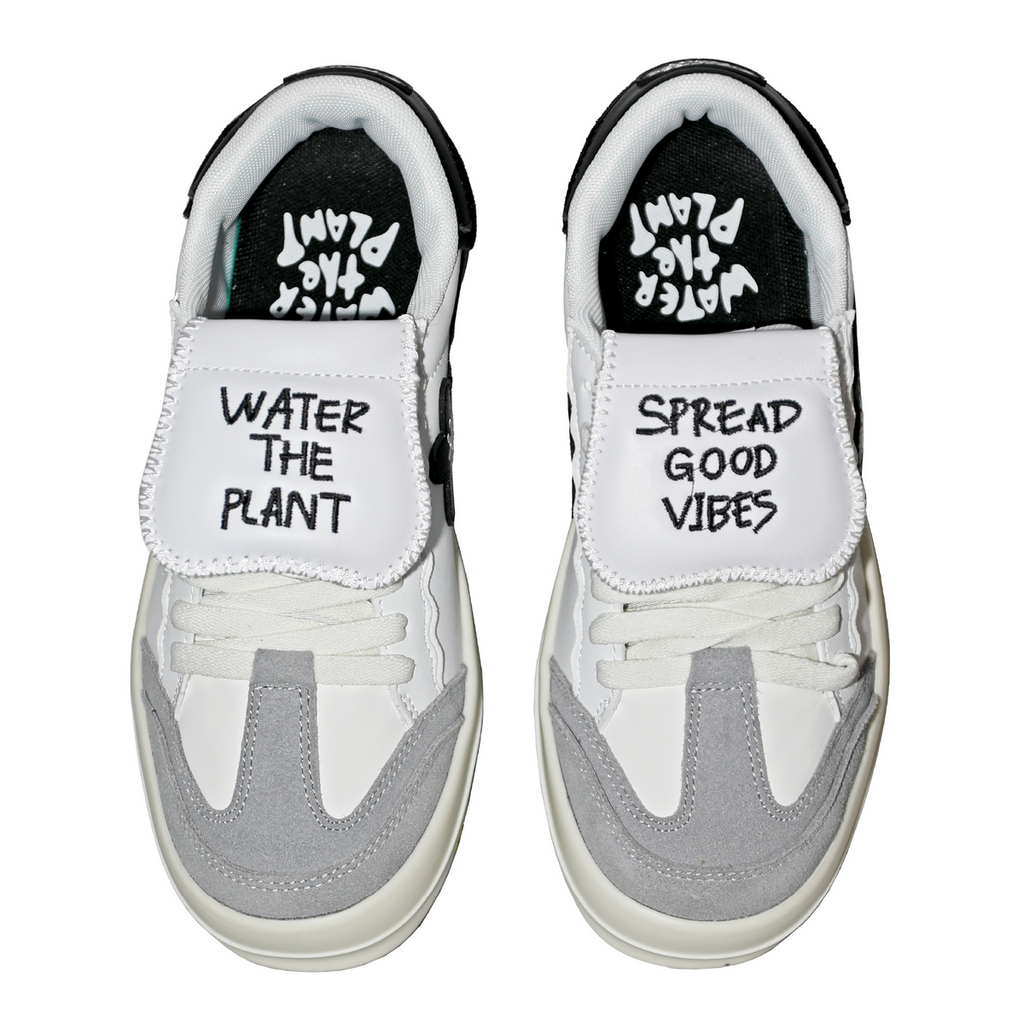 "BONE" Vintage Kicks | White