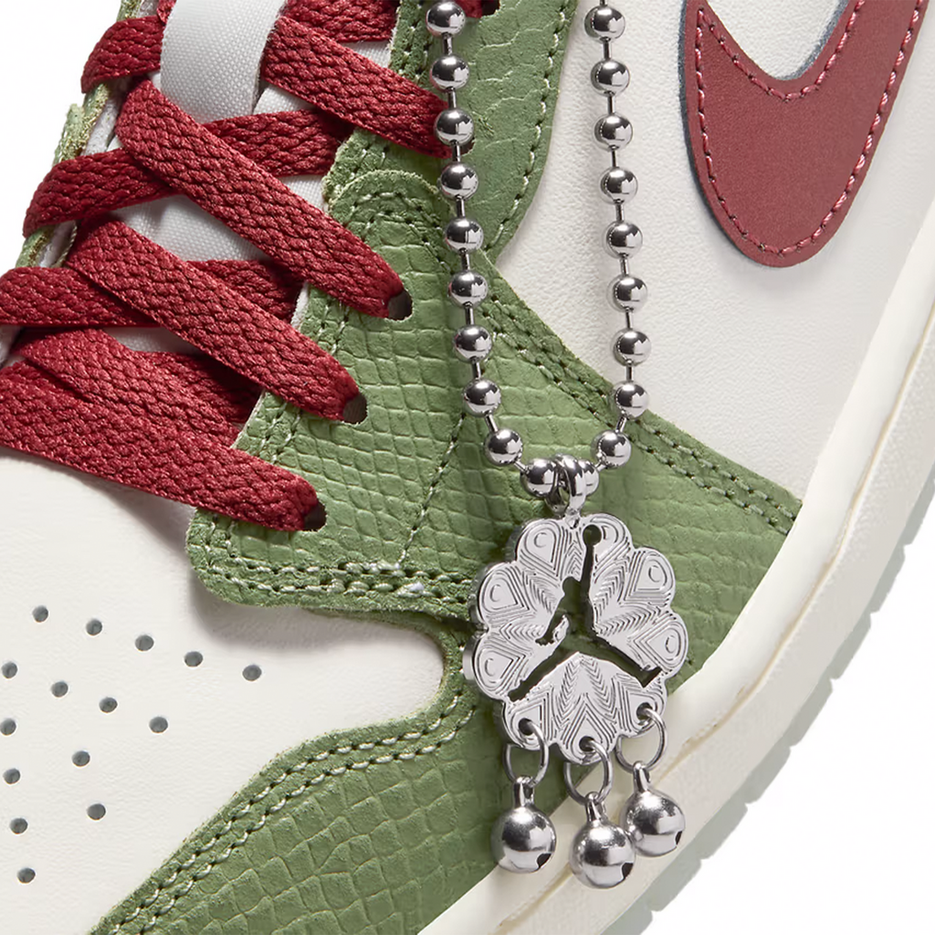 Jordan 1 Retro Low OG Year of the Dragon