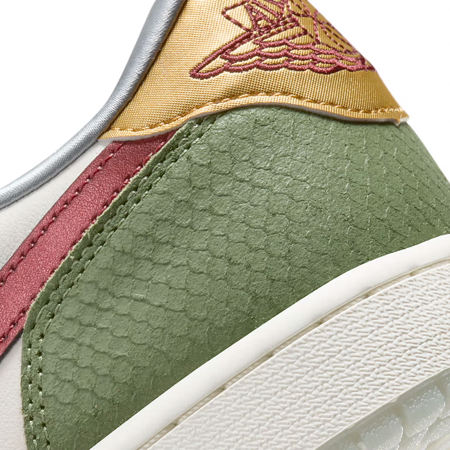 Jordan 1 Retro Low OG Year of the Dragon