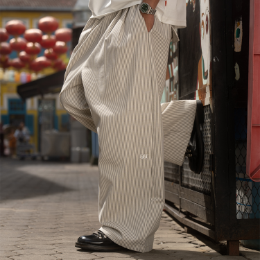 A.A Black Stripe Loose Pants