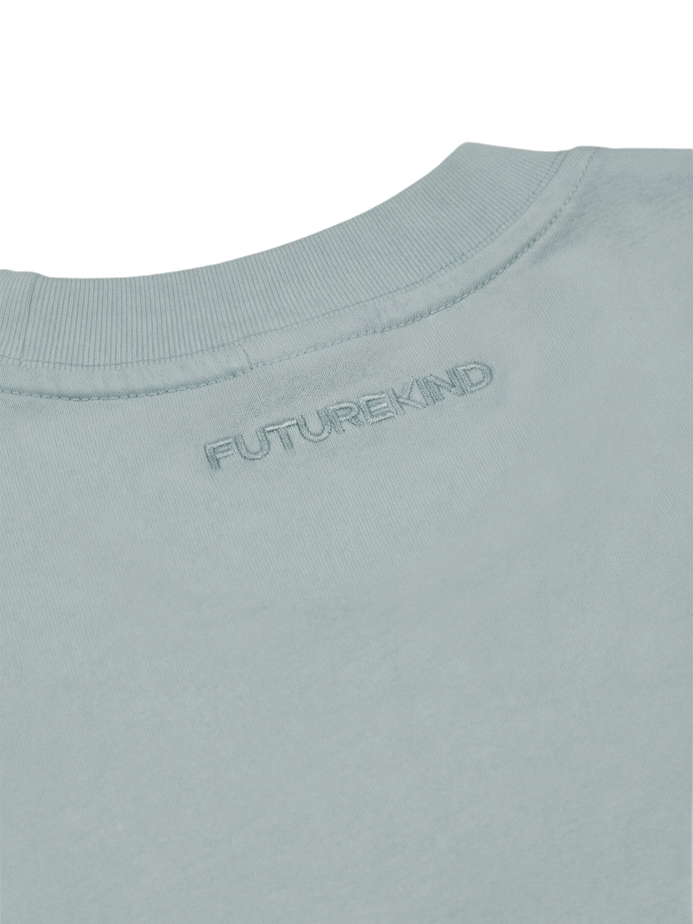 ESSENTIAL CROP TEE - HAZE BLUE
