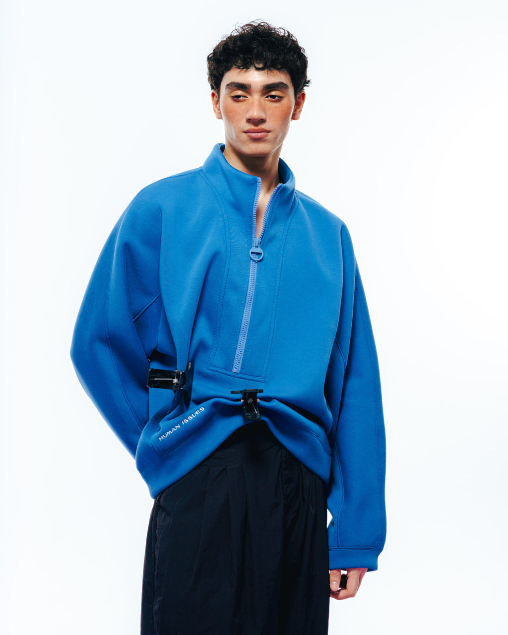 [ALL GENDER]HIGH-NECK SWEATSHIRT LIGHT BLUE