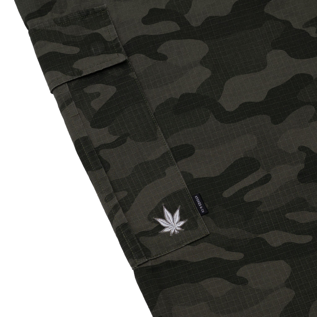 STONED & CO FORCE : Camo Cargo Green