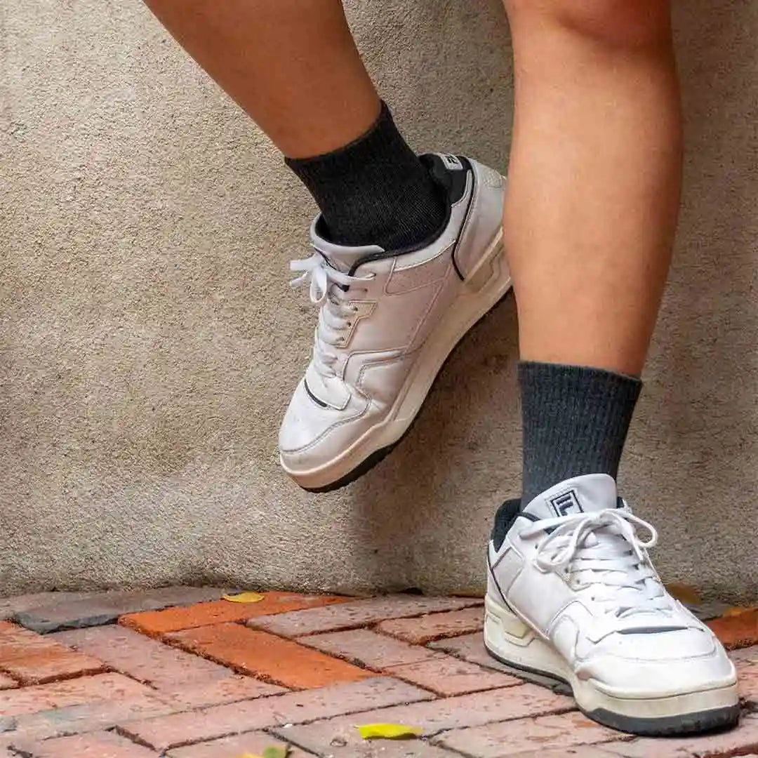 H18 Grey Black - Half