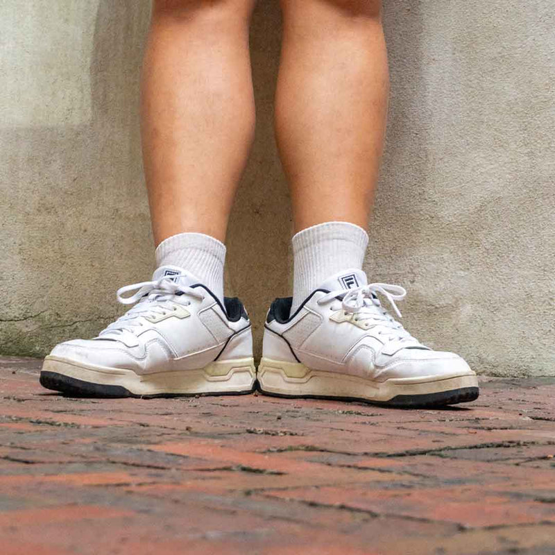 H26 Clean White - Half