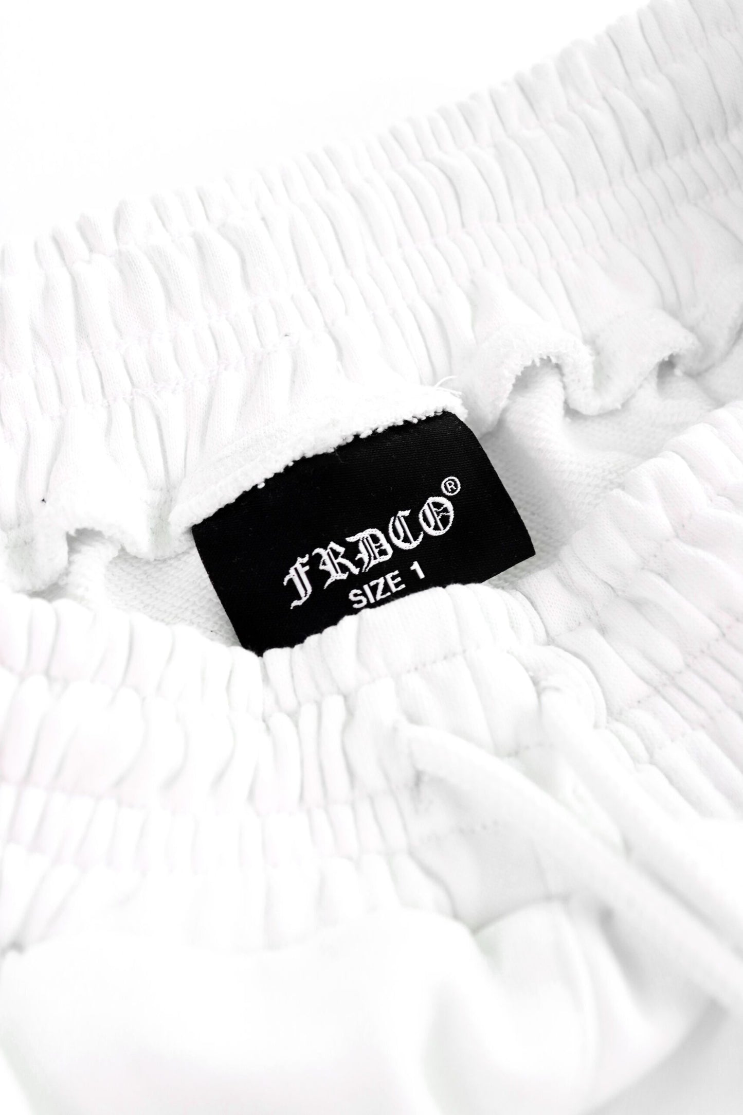 WARRIOR LOGO WHITE PANTS