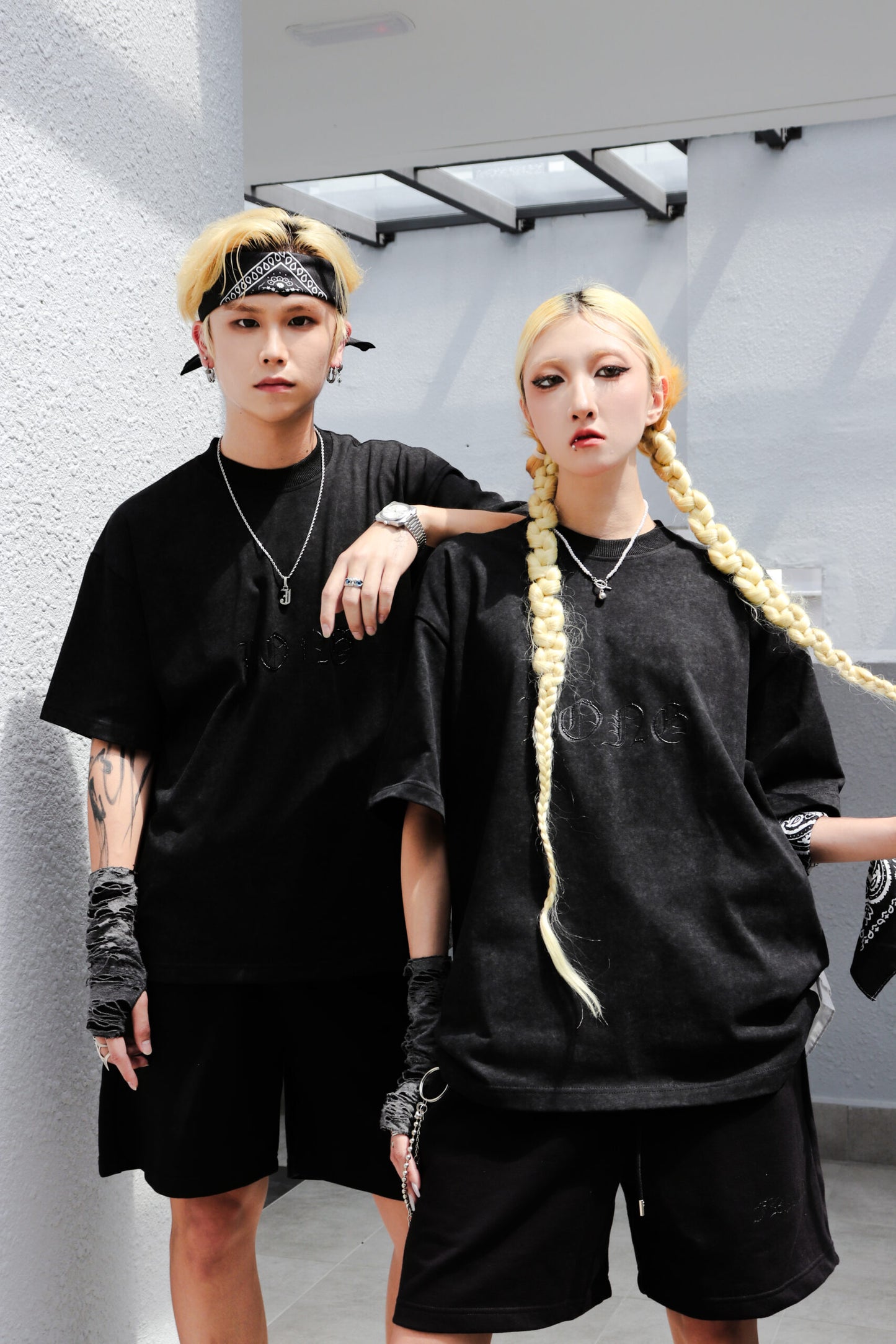 DARK DRAGON STONED WASH BLACK TEE