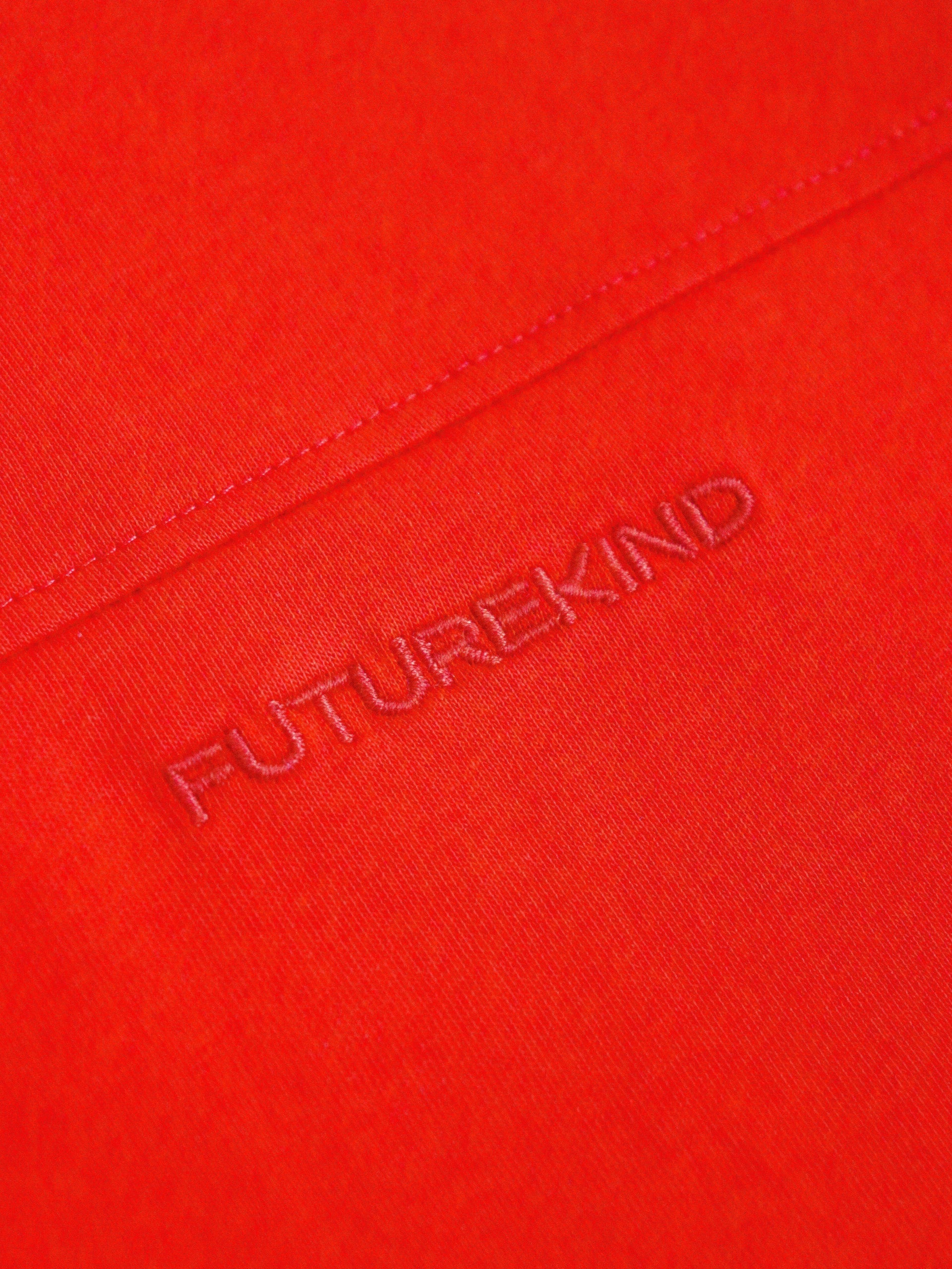 Structural Seam Tee Red