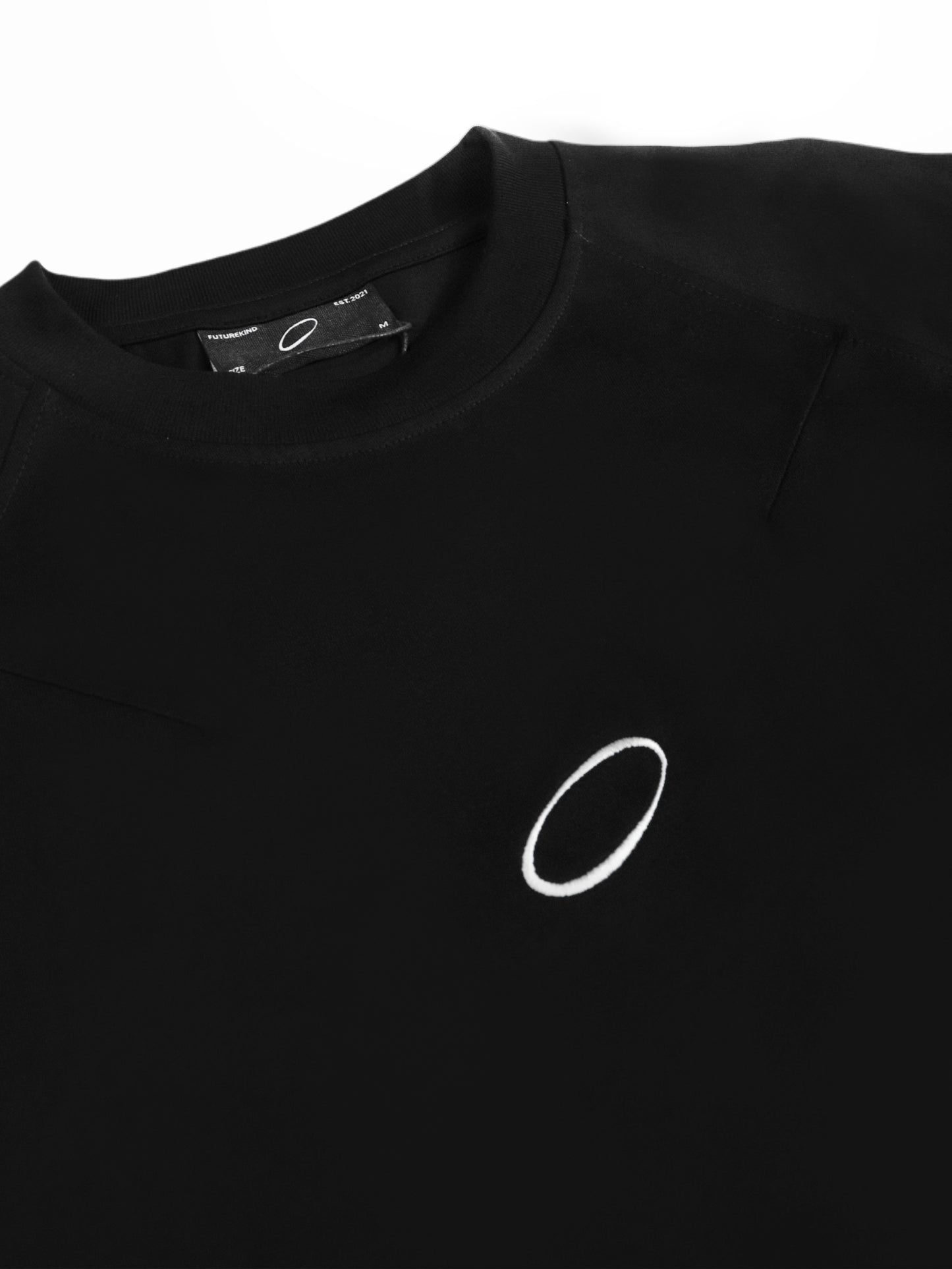 LOGO RAGLAN S/S T-SHIRT (WHITE EMBROID)