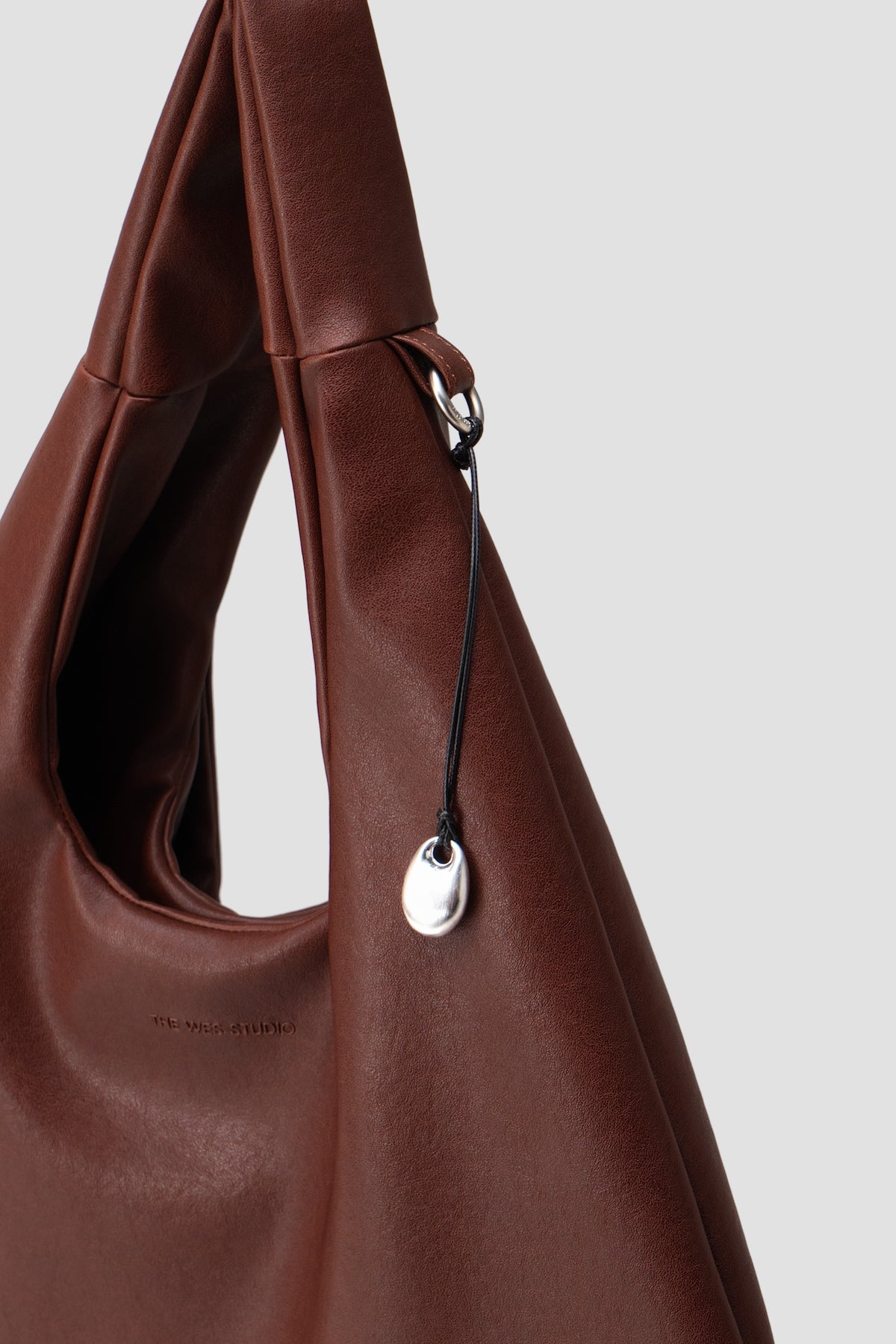 Medium Egg Leather Tote (Brown)