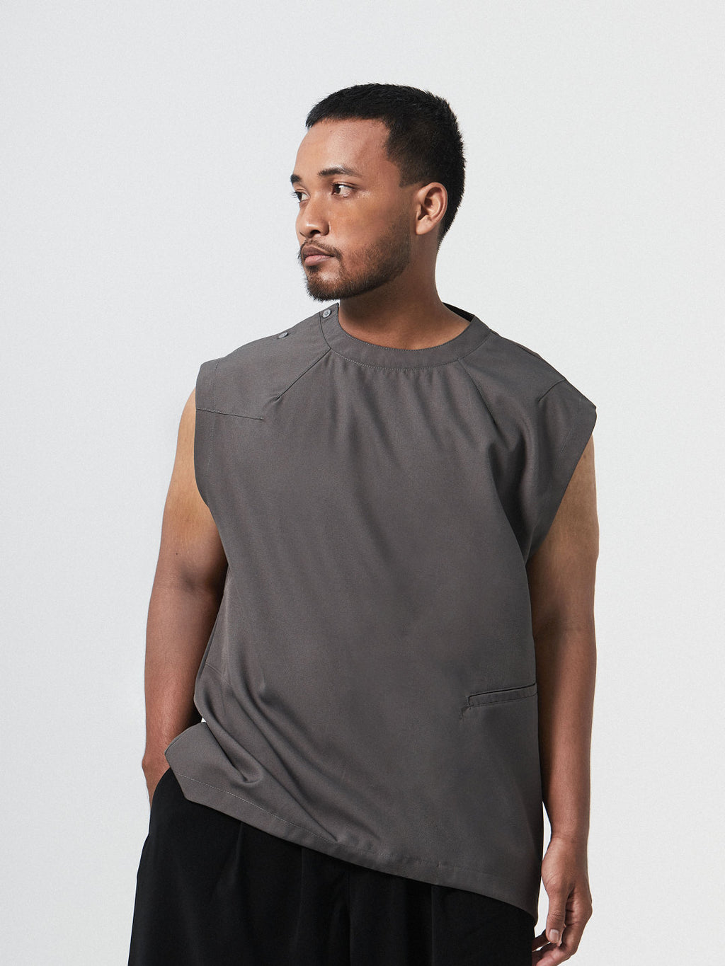 Sophisticated Pleat Sleeveless | Grey