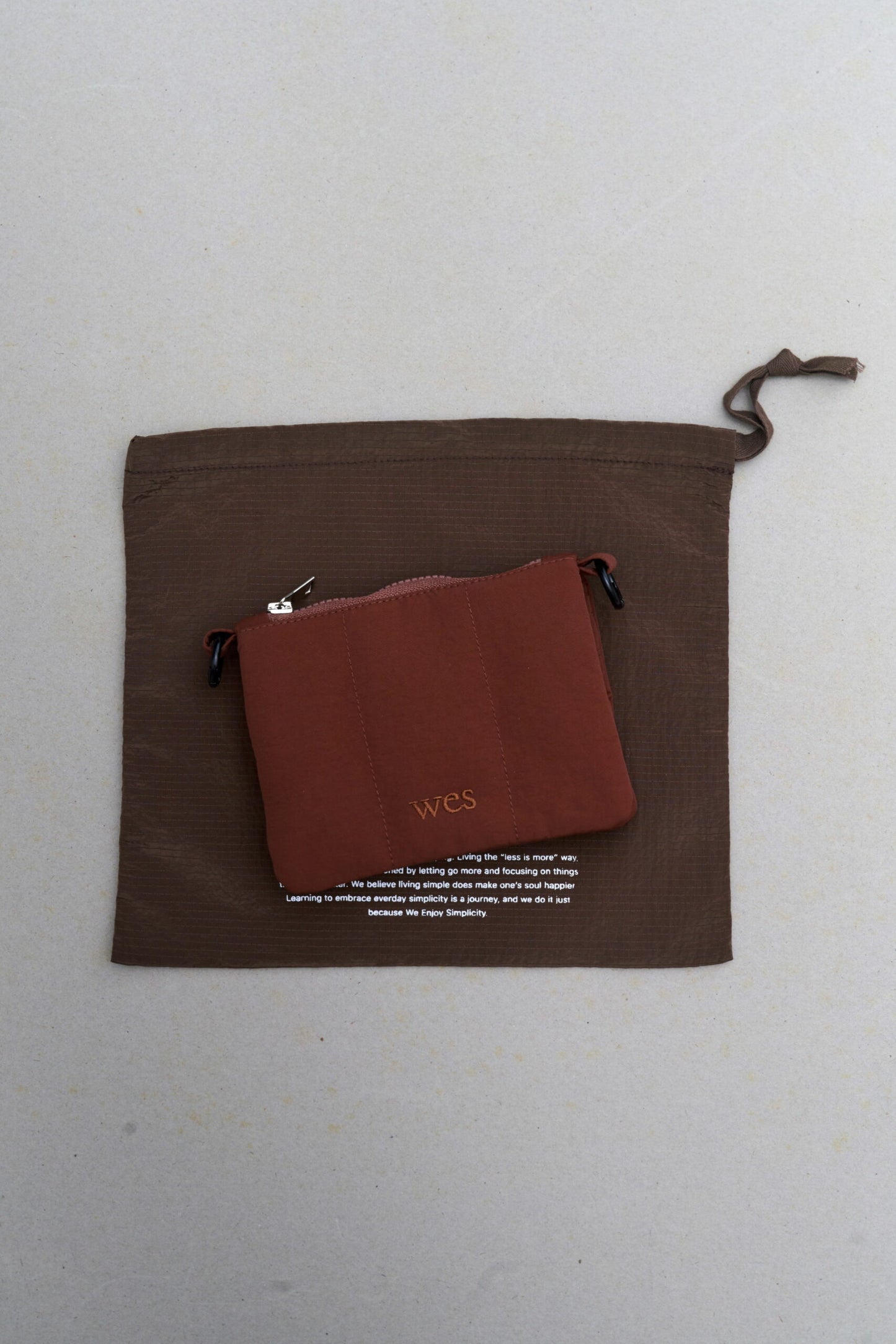 Small Nylon Cushion Pouch (Chestnut)