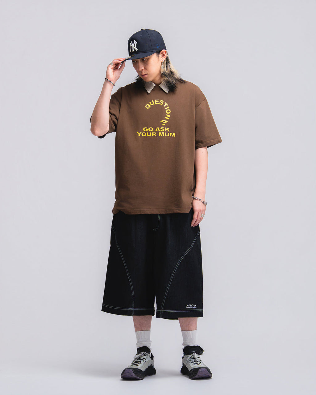 Question Mum Tee Brown
