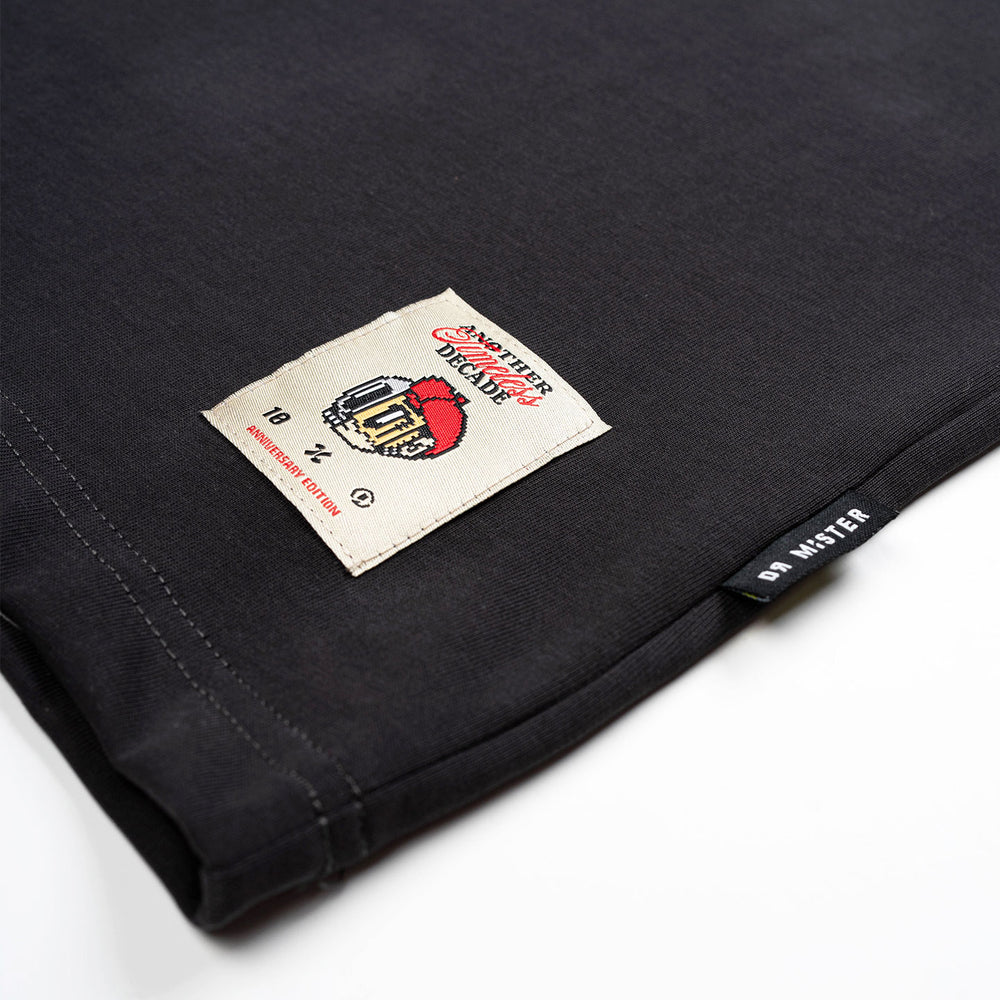 Stay In Motion Broad Tee (Future) – Dark Grey