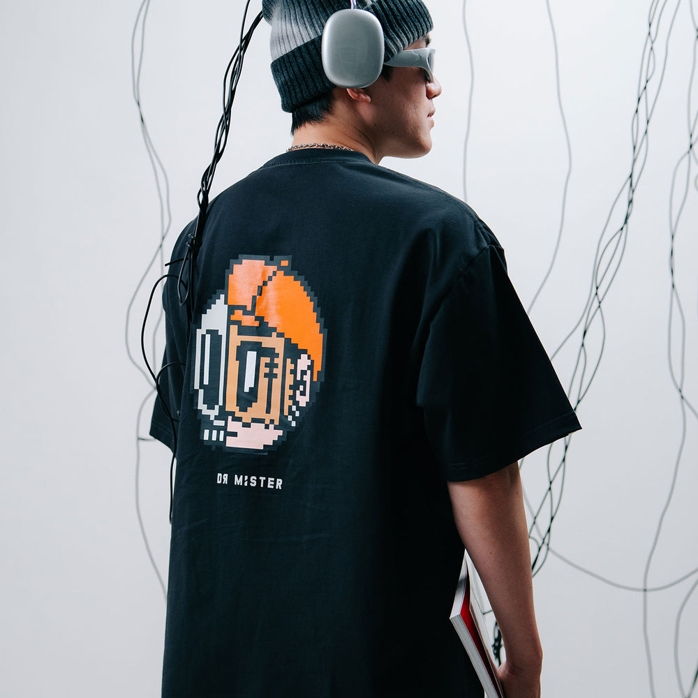 Stay In Motion Broad Tee (Future) – Dark Grey