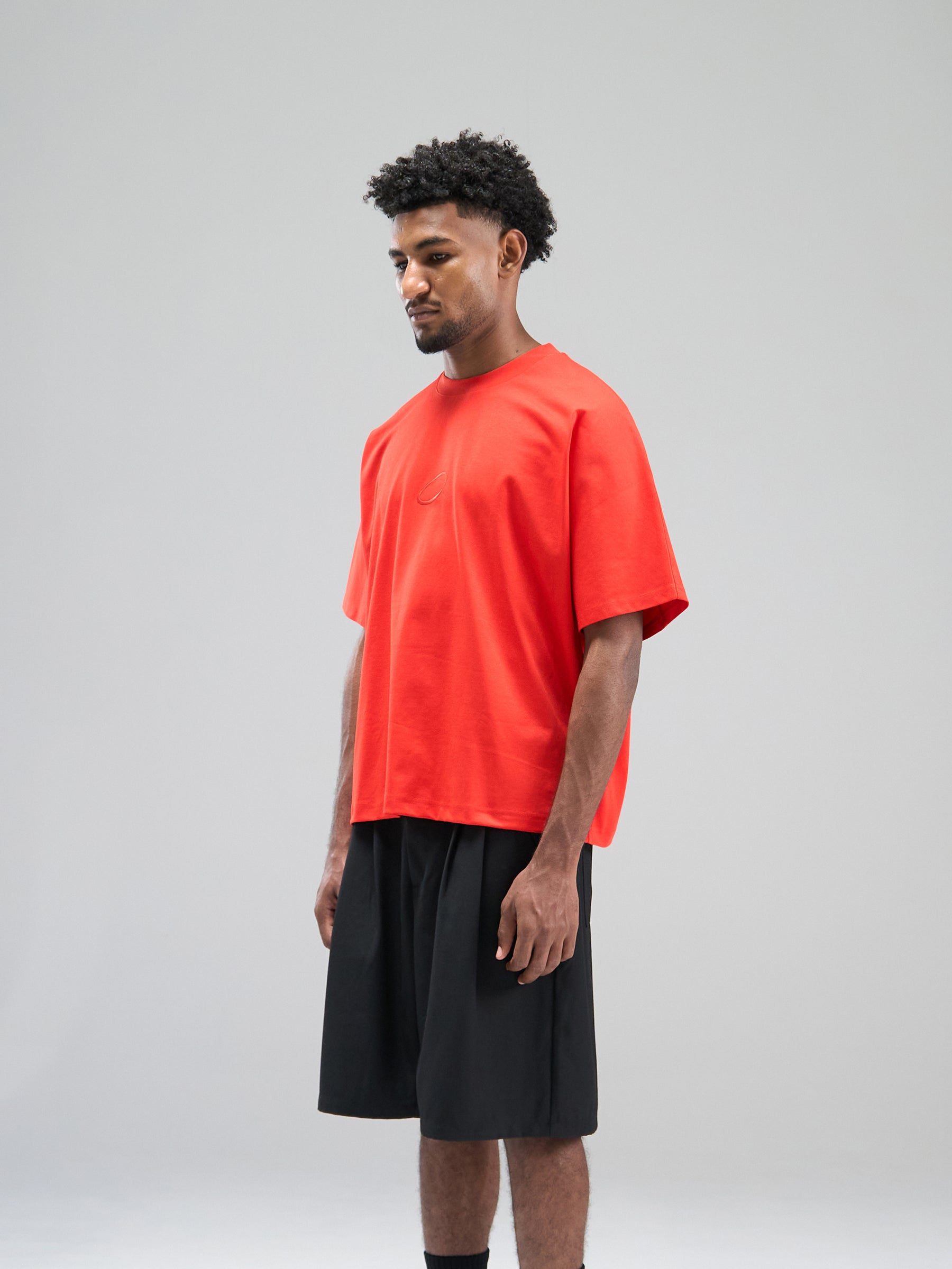 Structural Seam Tee Red