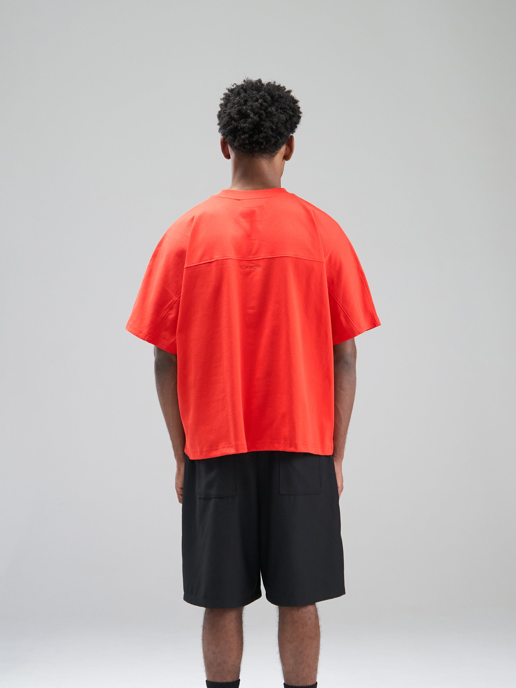 Structural Seam Tee Red