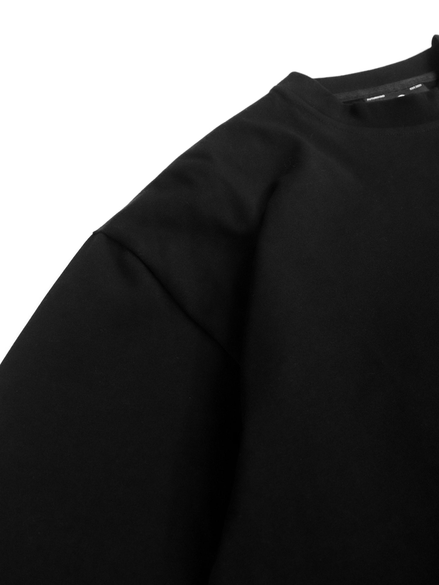 UNIVERSAL L/S T-SHIRT (BLACK EMBROID)