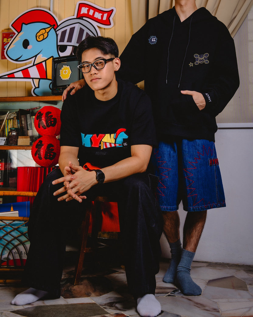 Knighty Kiki Tee Black