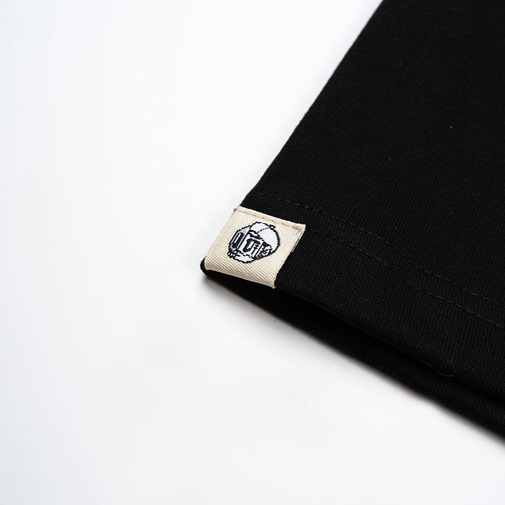 Yesterday Future Broad Tee (Future) – Black