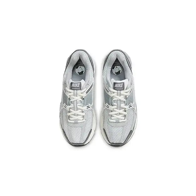 Nike Zoom Vomero 5 'Grey'
