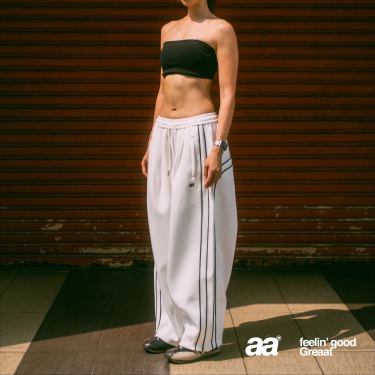 A.A Track Baggy - Off White