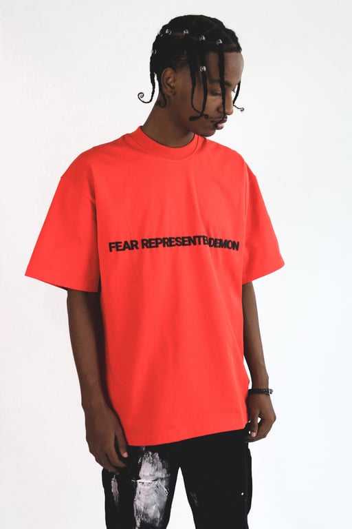 SS24 EMBOSSED LOGO RED TEE