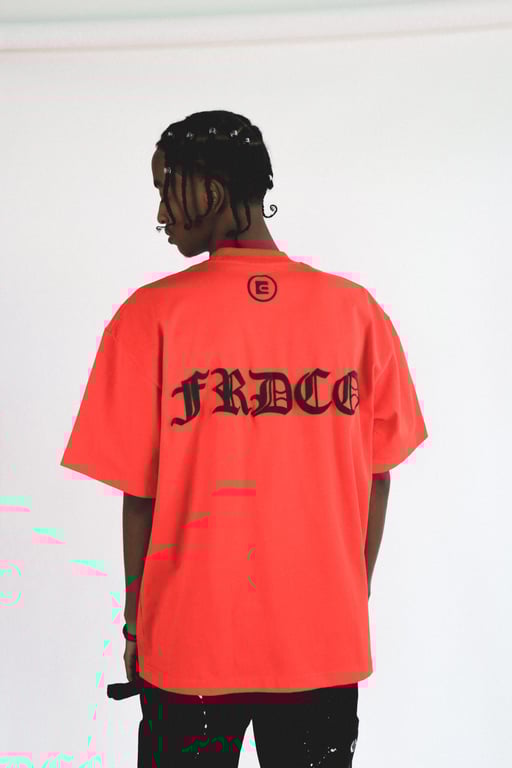 SS24 EMBOSSED LOGO RED TEE